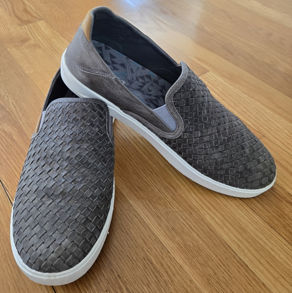 OluKai Gray Textured Knit Slip-On Loafers